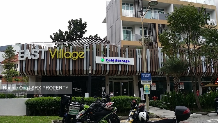 East Village (D16), Retail #375082401